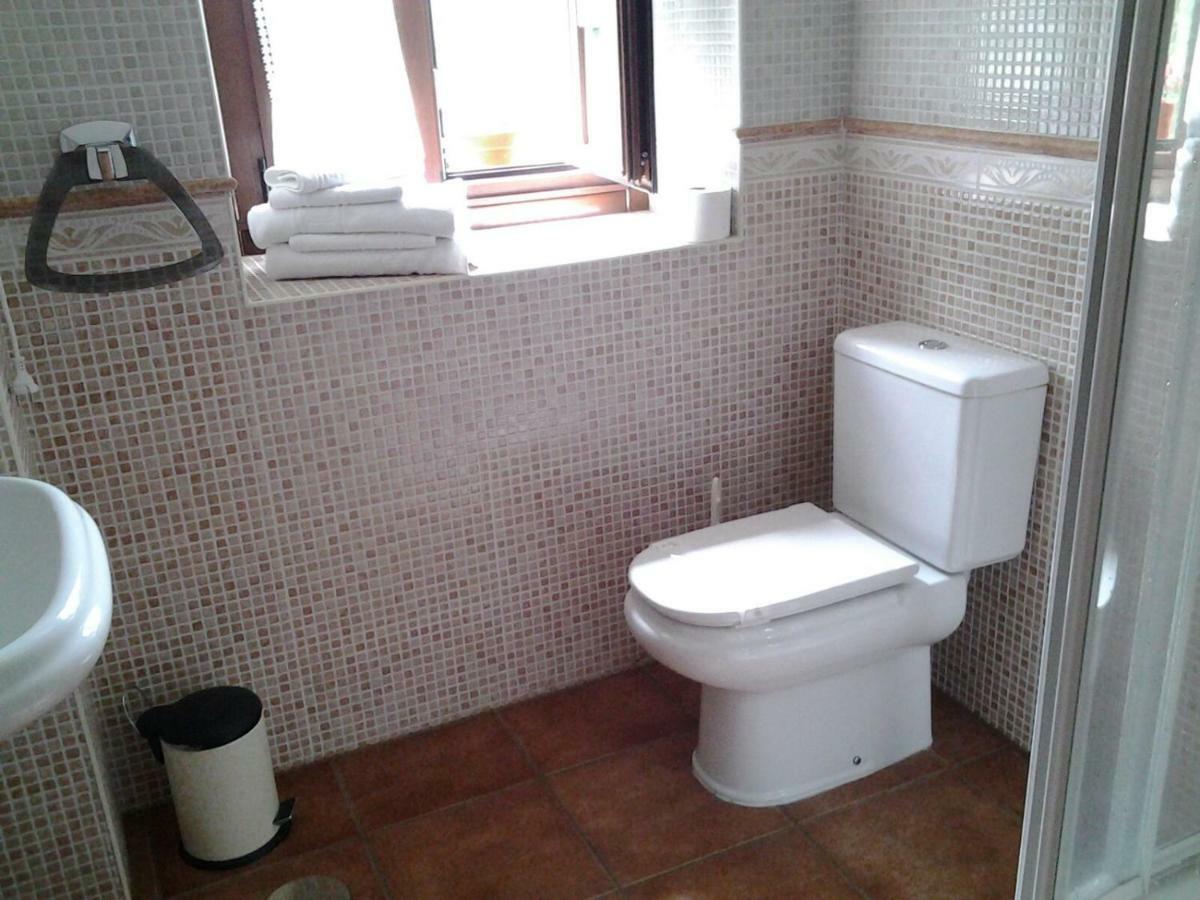 Casa Alpargateiro Guest House Os Peares ภายนอก รูปภาพ